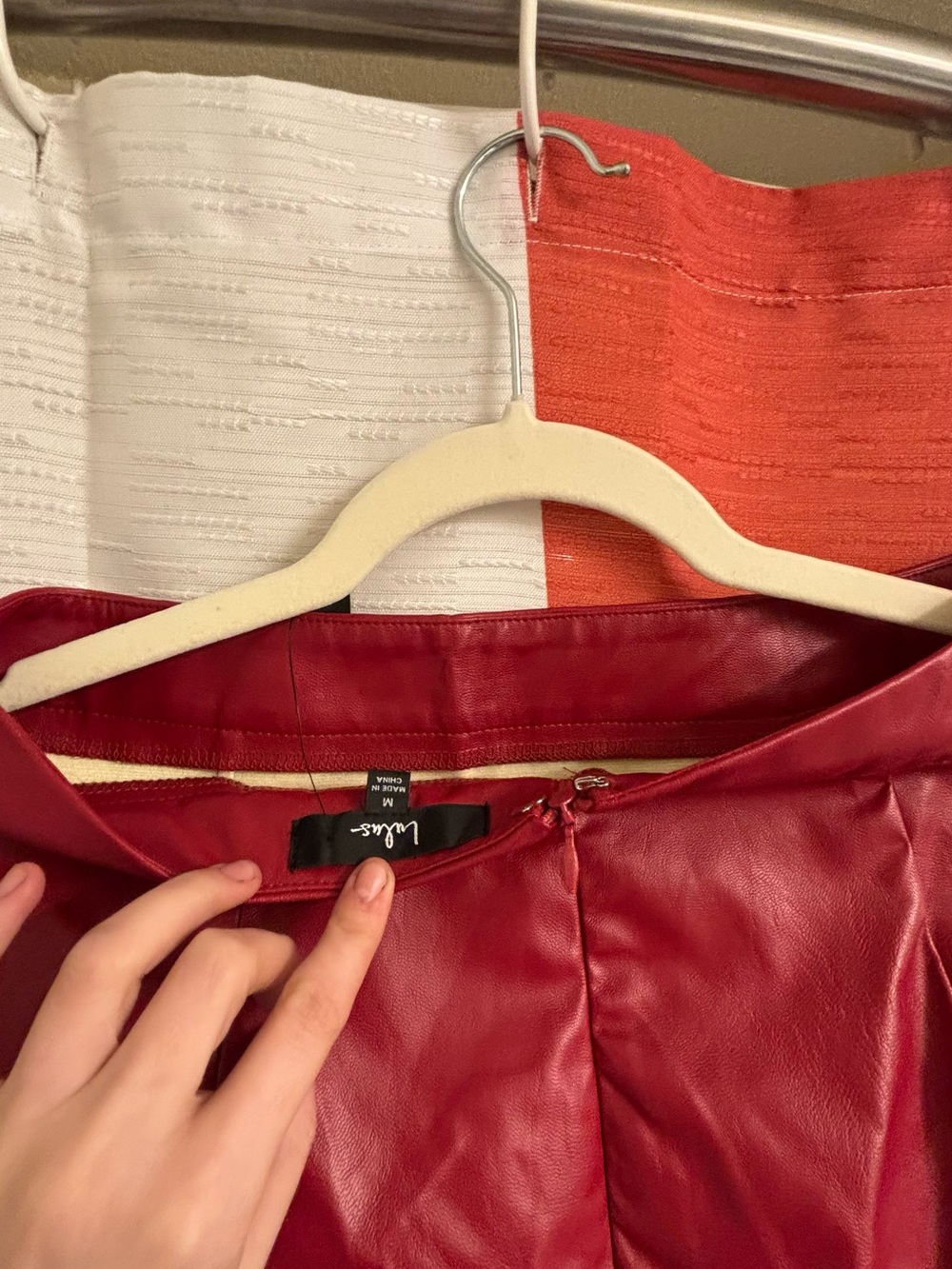Corte Red Vegan Leather Mini Skirt - Picture 2 of 4